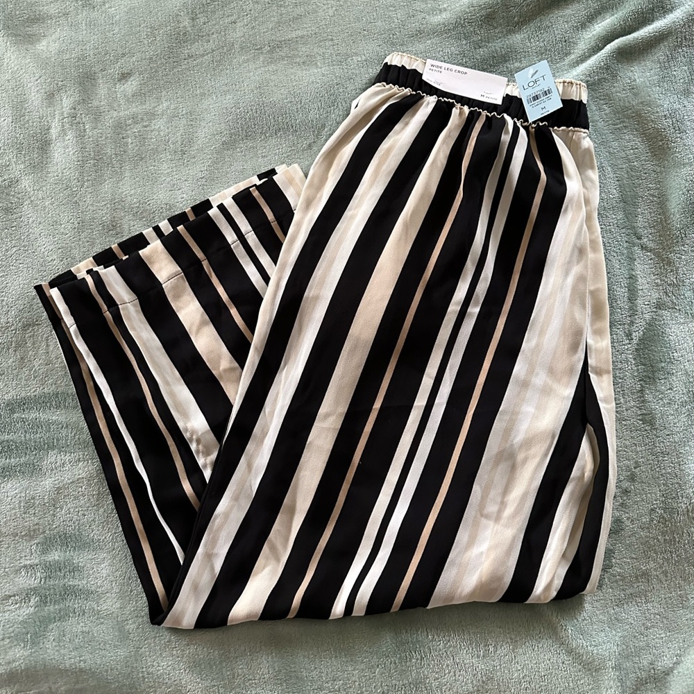 High Rise Crop Flare Striped Pants ✨NWT✨